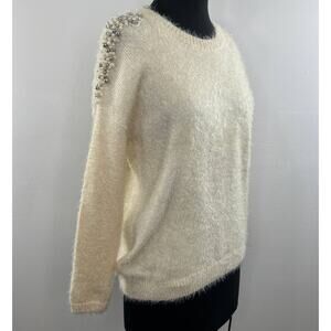 KATSUM Cream Long Sleeve Pearl Beaded Shoulder Fuzzy Knit Pullover Sweater Sz L